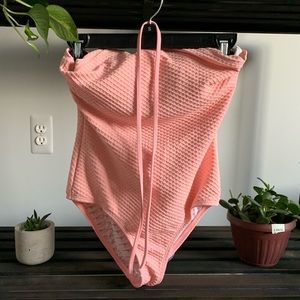 Scalloped Halter Full Piece Bathing Suit